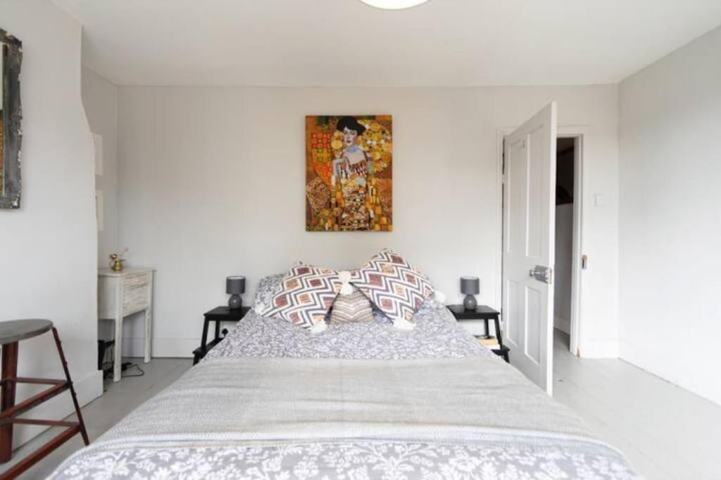 Ferienwohnung Heart Of The Beautiful Old Town Hastings Exterior foto